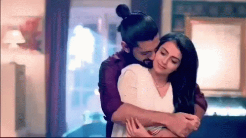 kunal-jaisingh-omkara-singh-oberoi.gif