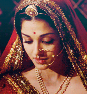 1-bride-wants-to-hear-from-her-bestie-aishwarya-rai 1-bride-wants-to-hear-from-her-bestie-aishwarya-rai