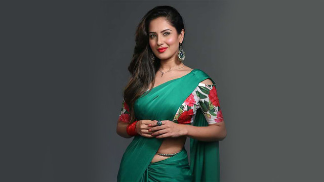 Pooja-Bose-3