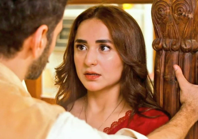 yumna zaidi swings on twitter for tere bin 1675939111 8897