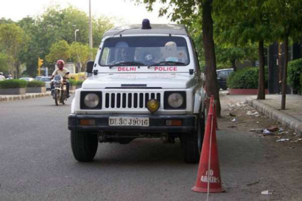 Police-62c92fa45ef1ef4ed6552510f63b5ede.jpg