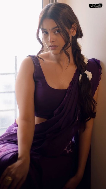 Khushboo-Bist