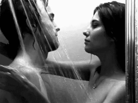 couple-enjoying-sweet-shower-kiss-mqoo82as7893iilv