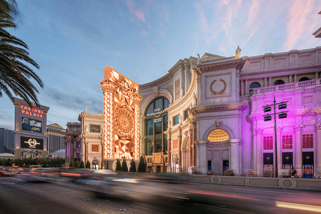 the-forum-shops-at-caesars-04